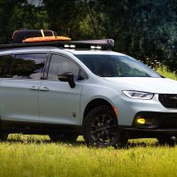 Chrysler Pacifica Grizzly Peak concept | Photo: Chrysler