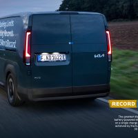 Kia PV5 Cargo GUINNESS WORLD RECORDS title/ 693.38 km on a single charge | Photo: Kia