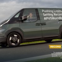 Kia PV5 Cargo GUINNESS WORLD RECORDS title/ 693.38 km on a single charge | Photo: Kia