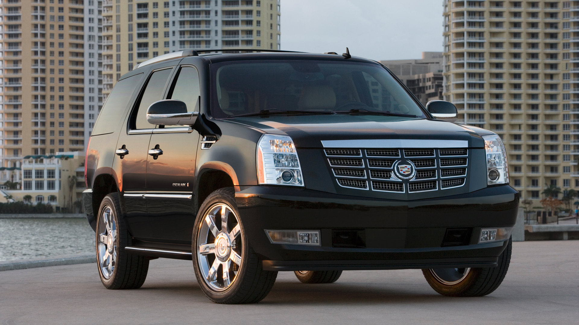 Cadillac Escalade 2010 | Photo: Cadillac