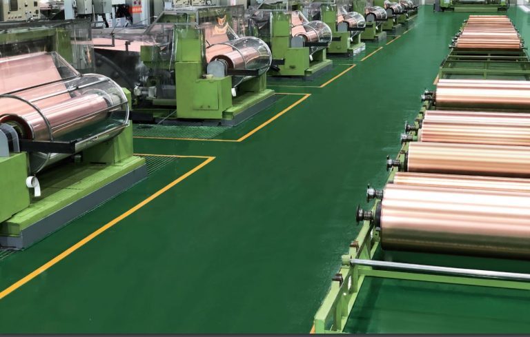 Une compagnie taïwanaise pourrait produire de la feuille de cuivre pour les batteries de VÉ au Canada