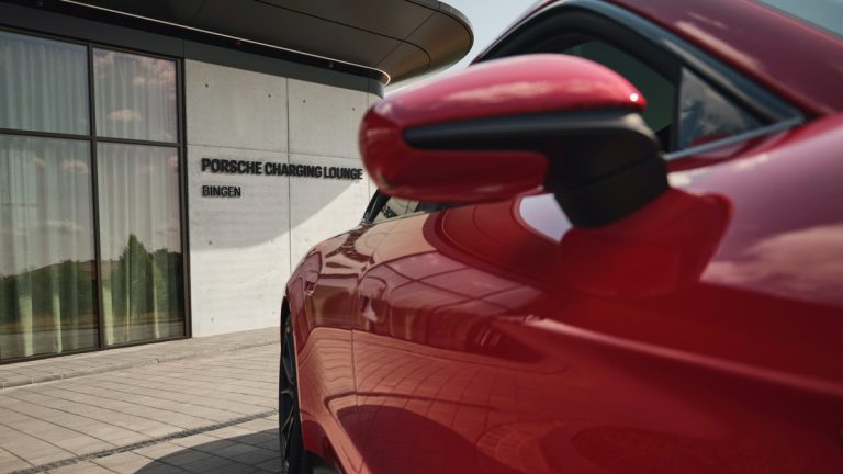 Porsche Charging Lounge | Photo : Porsche