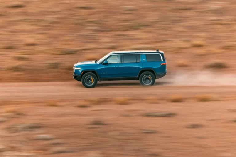 Rivian travaille sur plusieurs nouvelles technologies, dont une architecture de 800 volts
