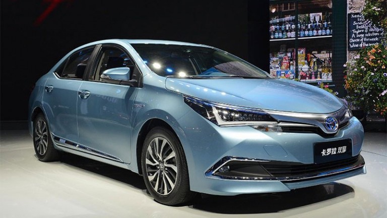 Toyota lance sa Corolla branchable, en Chine seulement
